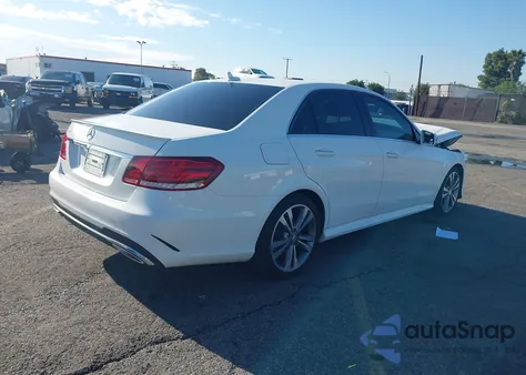 2016 Mercedes-Benz E 350 из США, поврежденный, VIN WDDHF5KB3GB172475
